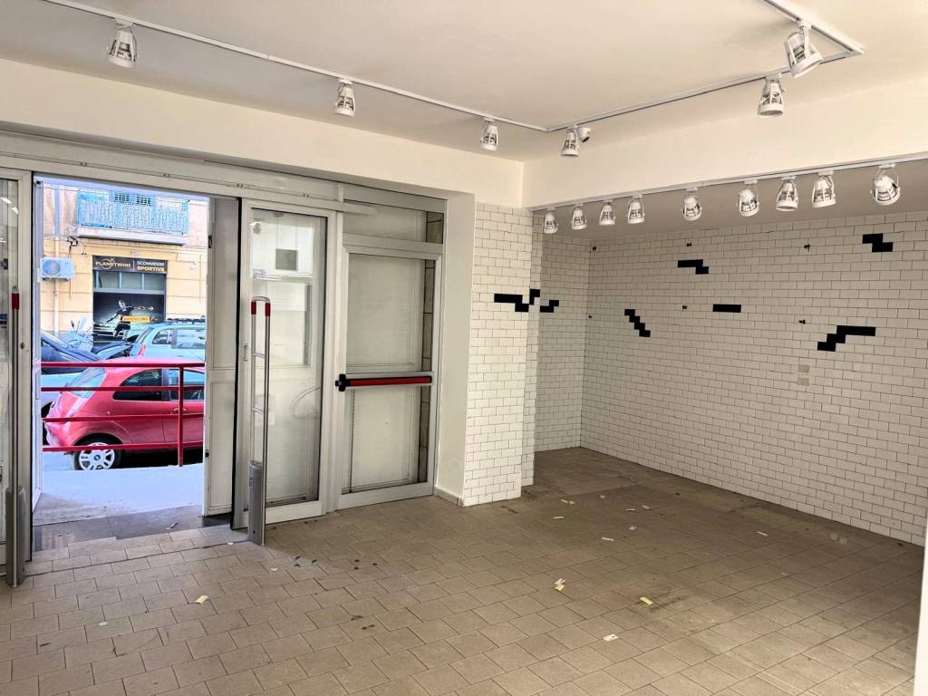trivano in affitto a Palermo in zona Oreto