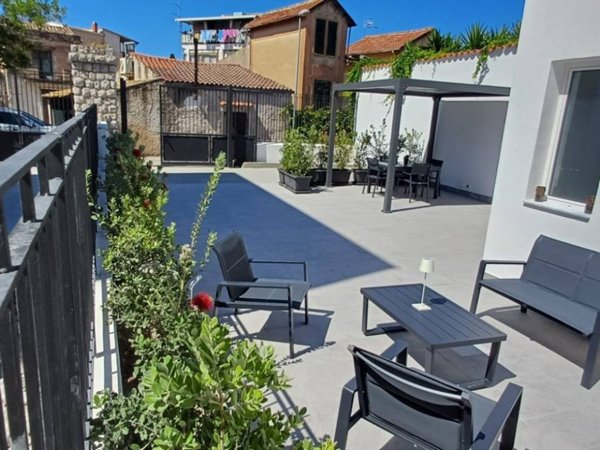 casa indipendente in affitto a Palermo in zona Mondello