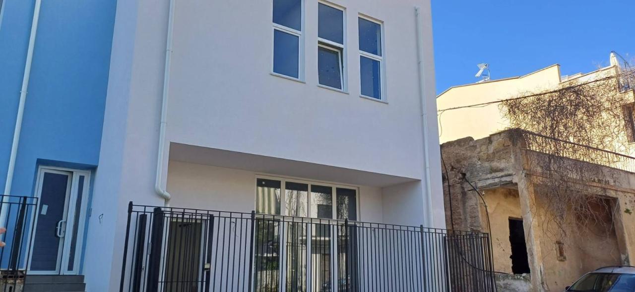 casa indipendente in affitto a Palermo in zona Mondello