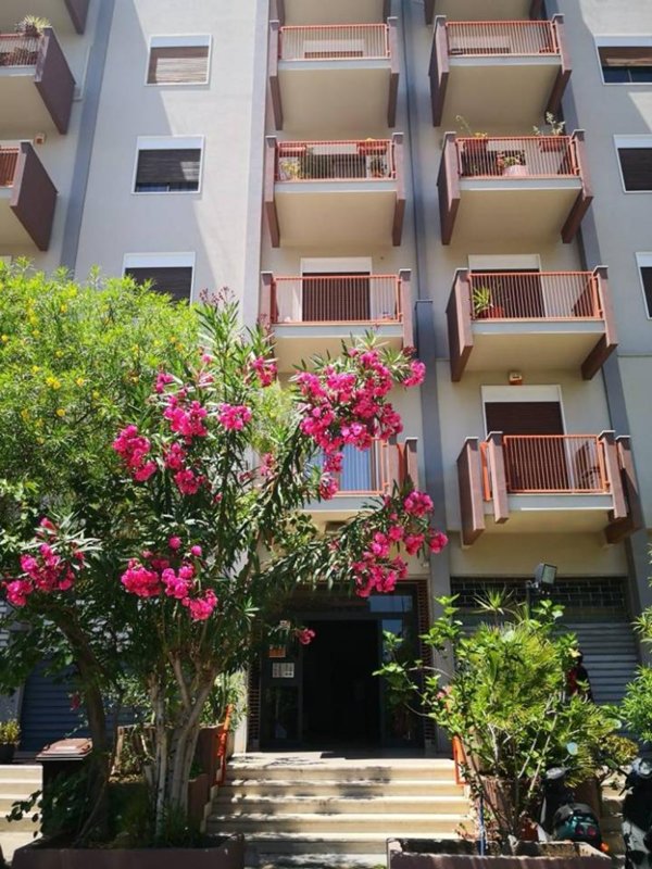 appartamento in affitto a Palermo in zona Malaspina/Palagonia