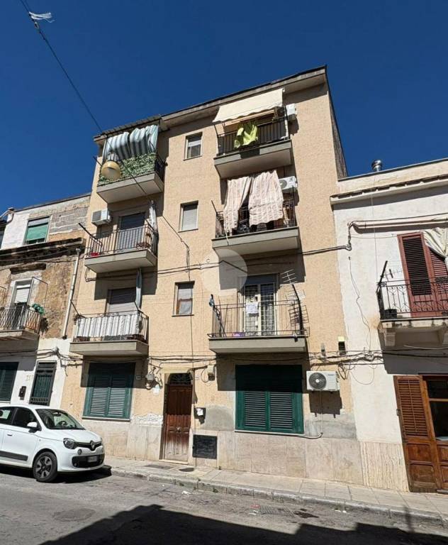 appartamento in affitto a Palermo in zona Montegrappa / Santa Rosalia