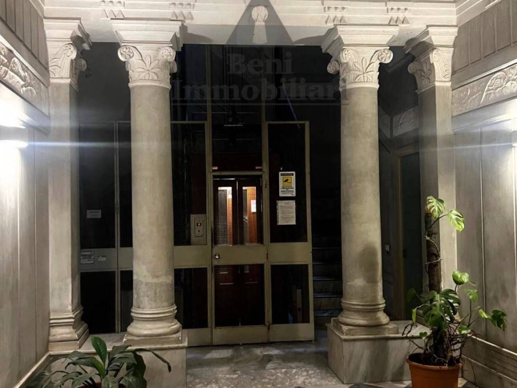 ufficio in affitto a Palermo in zona Politeama