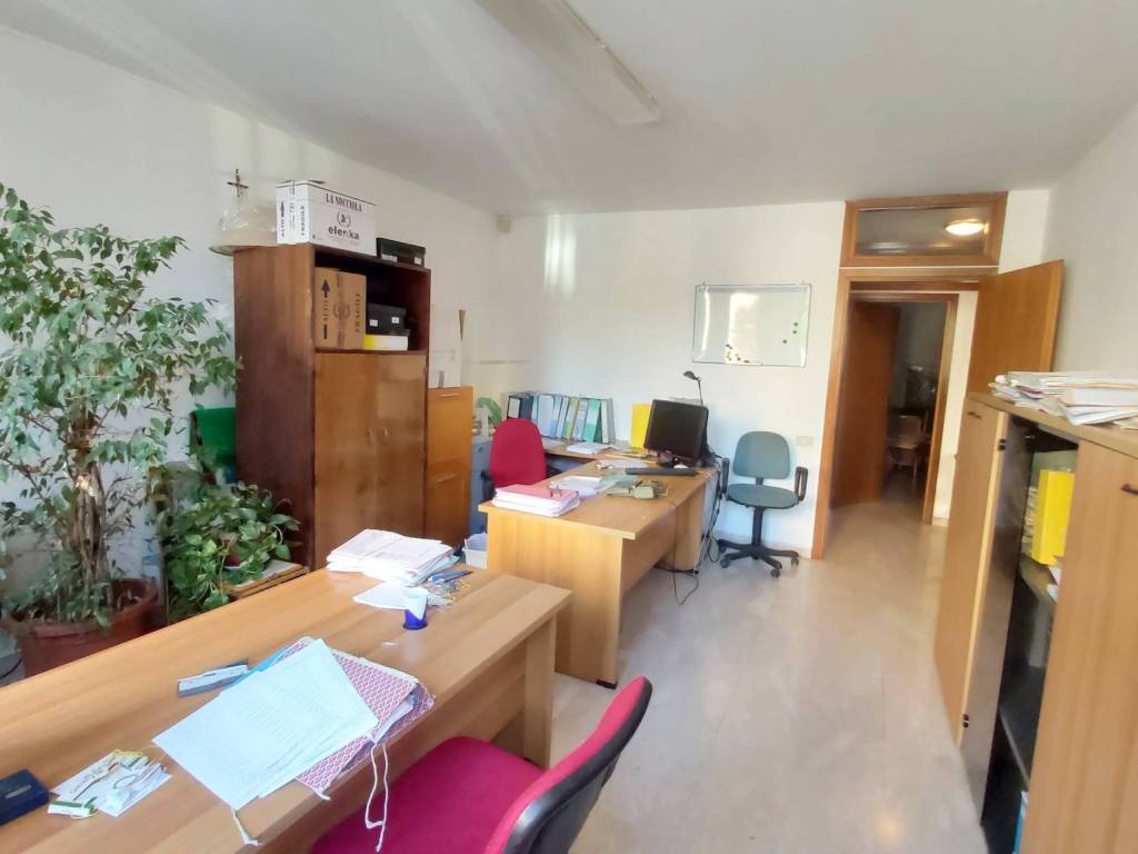 ufficio in affitto a Palermo in zona Libertà
