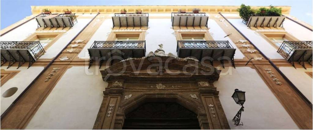 appartamento in affitto a Palermo in zona Centro storico