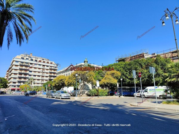 locale commerciale in affitto a Palermo in zona Politeama