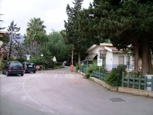 appartamento in affitto a Palermo in zona Mondello