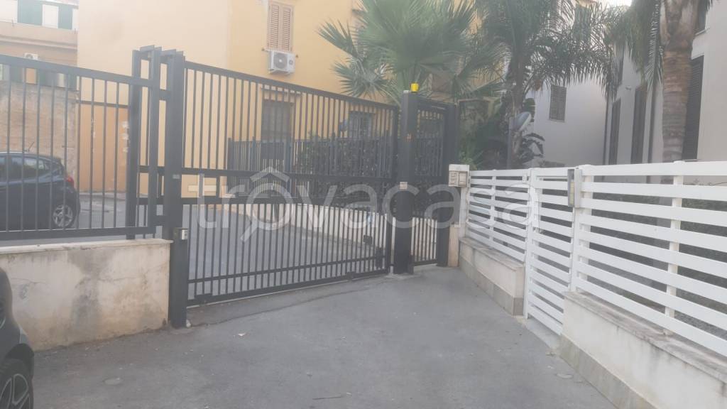 ufficio in affitto a Palermo in zona Uditore