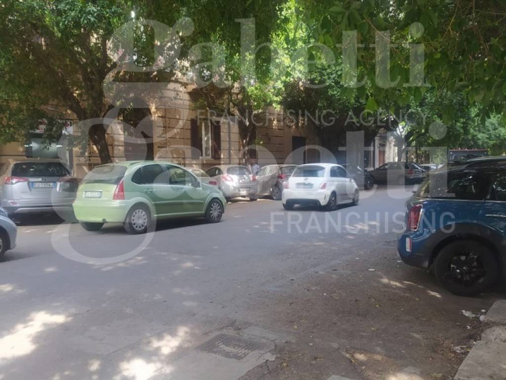 ufficio in affitto a Palermo in zona Libertà