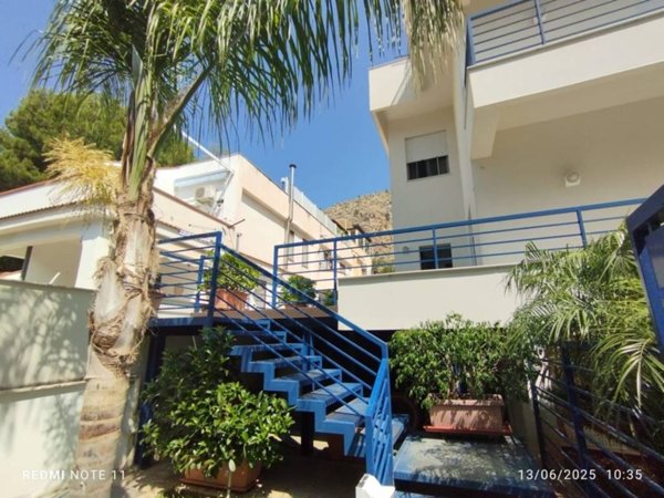appartamento in affitto a Palermo in zona Mondello