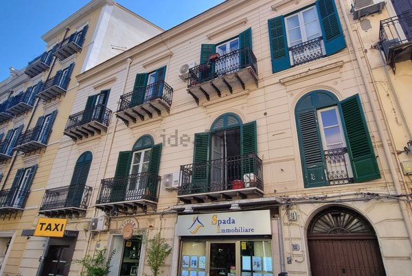 appartamento in affitto a Palermo in zona Politeama