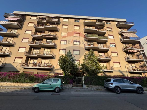 appartamento in affitto a Palermo in zona Malaspina/Palagonia