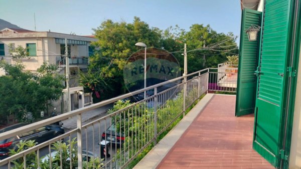 appartamento in affitto a Palermo in zona Mondello