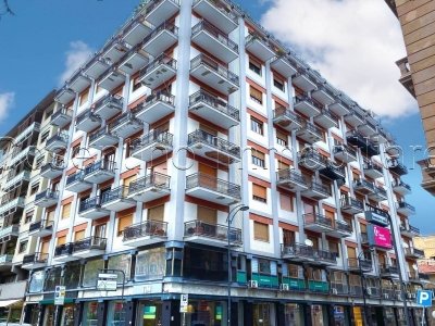 ufficio in affitto a Palermo in zona Libertà