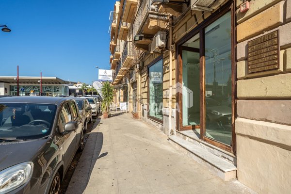 negozio in affitto a Palermo in zona Libertà