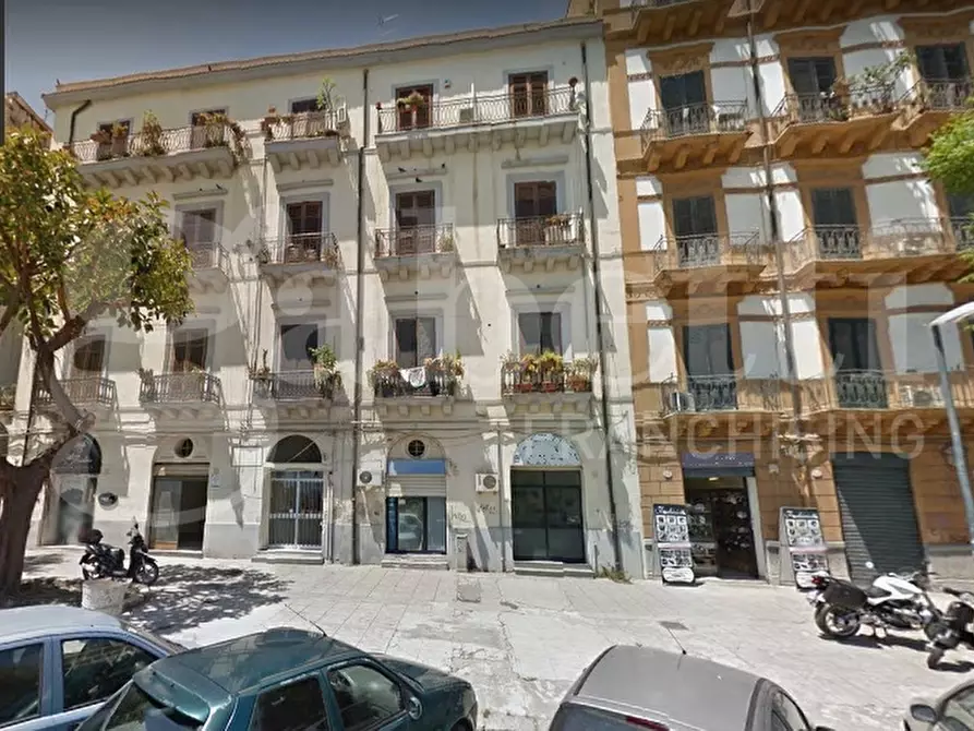 negozio in affitto a Palermo