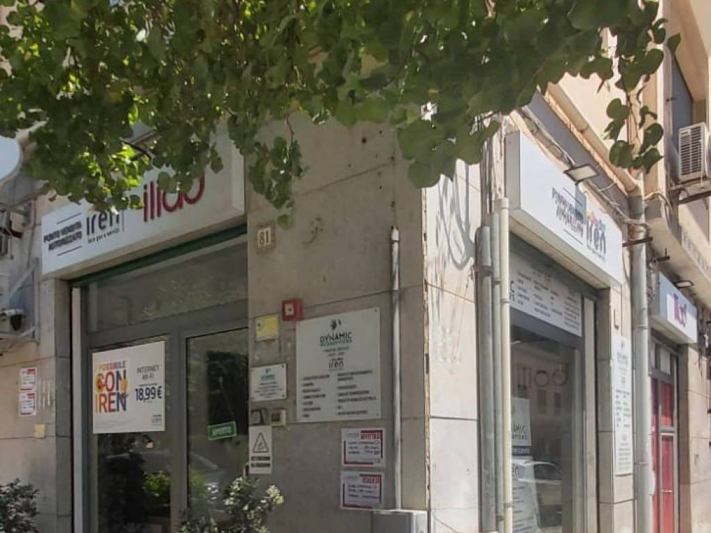 negozio in affitto a Palermo in zona Politeama