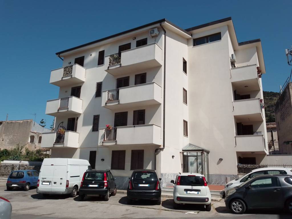 appartamento in affitto a Palermo in zona Villagrazia/Falsomiele
