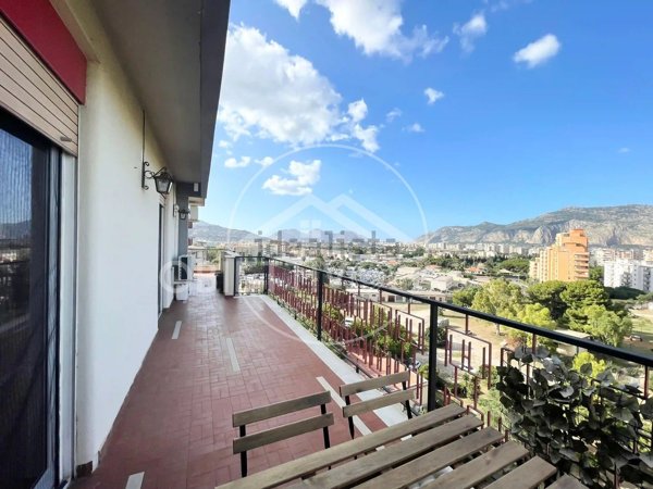 appartamento in affitto a Palermo in zona Uditore