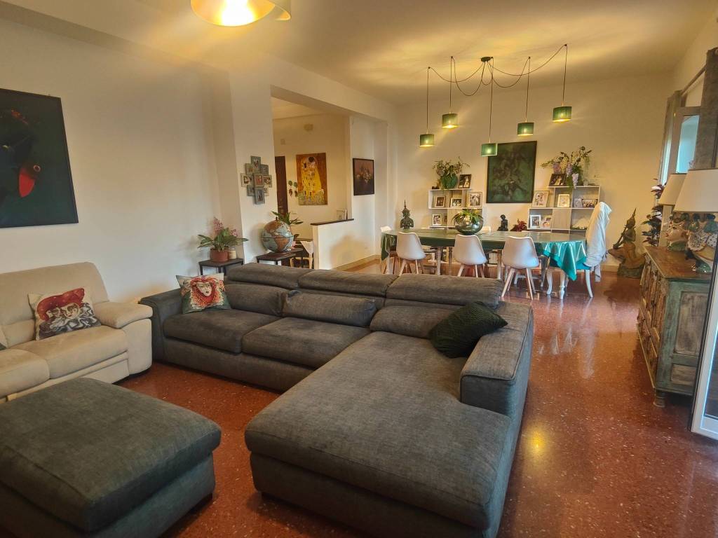 appartamento in affitto a Palermo in zona Politeama