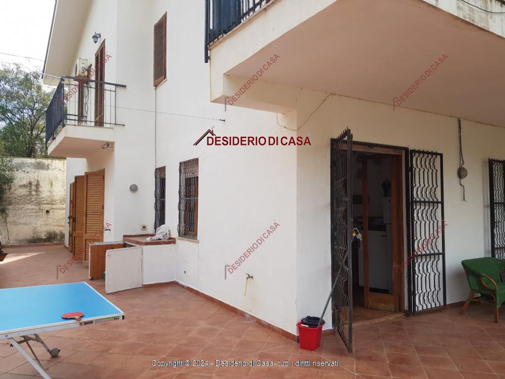 casa indipendente in affitto a Palermo in zona Arenella/Vergine Maria
