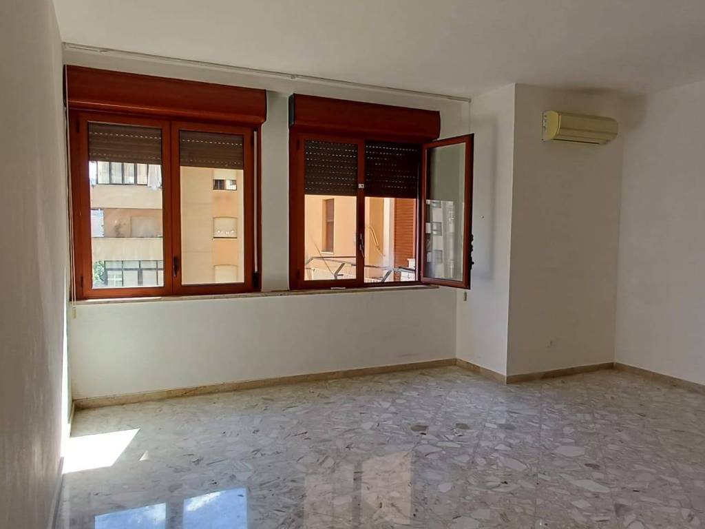 appartamento in affitto a Palermo in zona Politeama