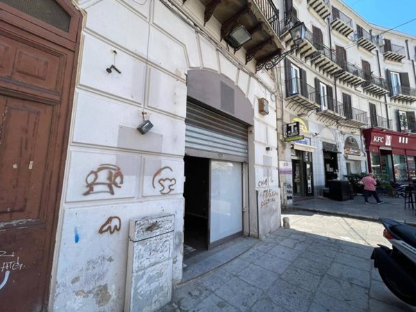 negozio in affitto a Palermo in zona Centro storico