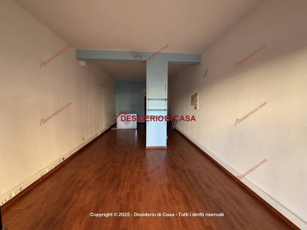 negozio in affitto a Palermo in zona Malaspina/Palagonia