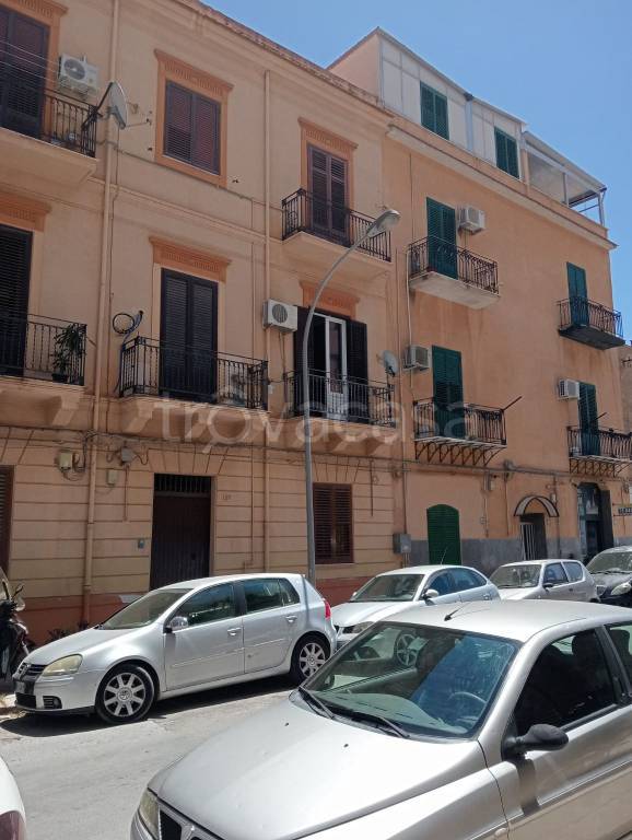 appartamento in affitto a Palermo in zona Zisa