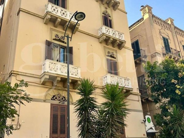 appartamento in affitto a Palermo in zona Politeama