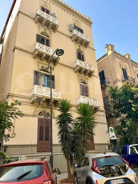 appartamento in affitto a Palermo in zona Politeama