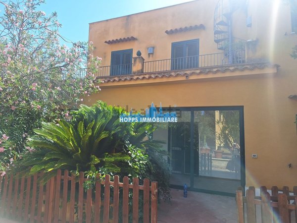 appartamento in affitto a Palermo in zona Partanna