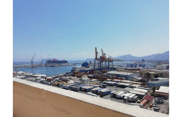 appartamento in affitto a Palermo in zona Montepellegrino
