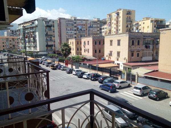 appartamento in affitto a Palermo in zona Montegrappa / Santa Rosalia