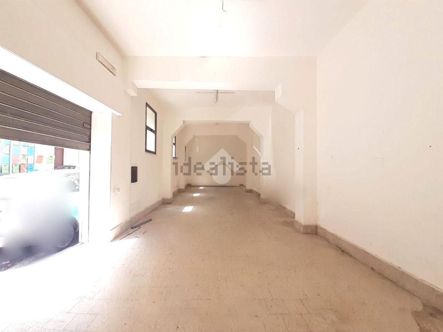 locale commerciale in affitto a Palermo in zona Tommaso Natale