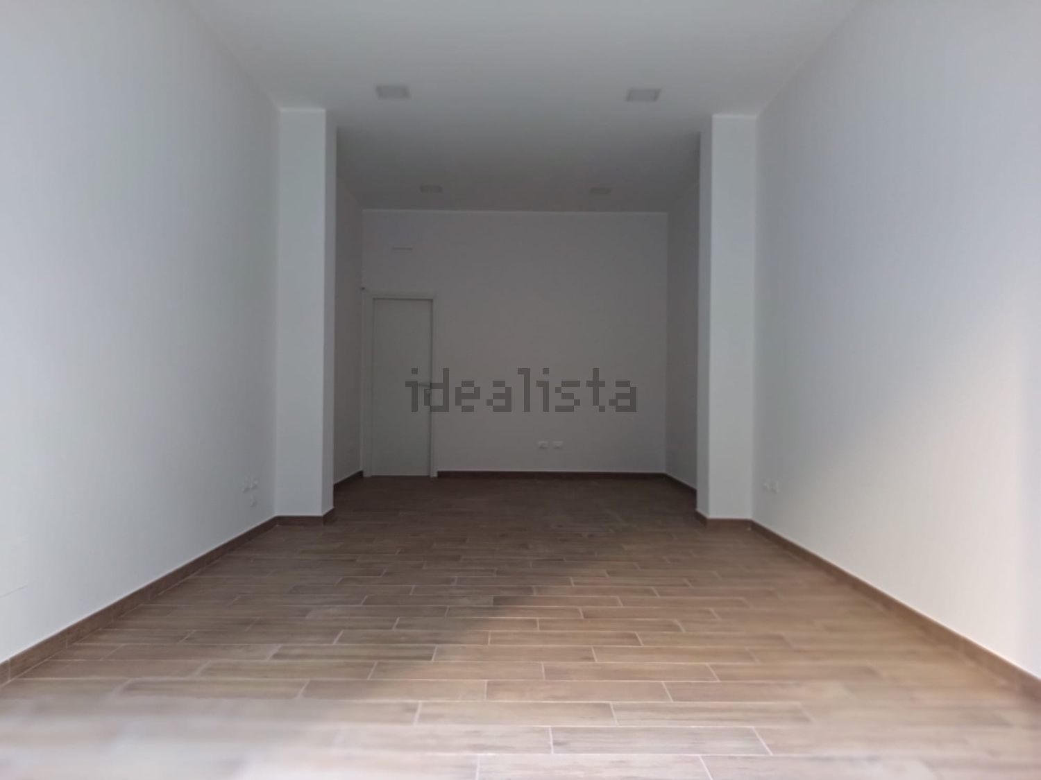 locale commerciale in affitto a Palermo in zona Malaspina/Palagonia