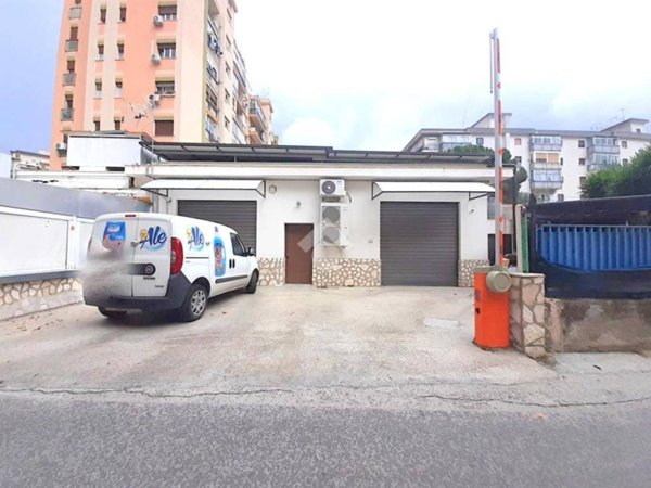 negozio in affitto a Palermo in zona San Lorenzo