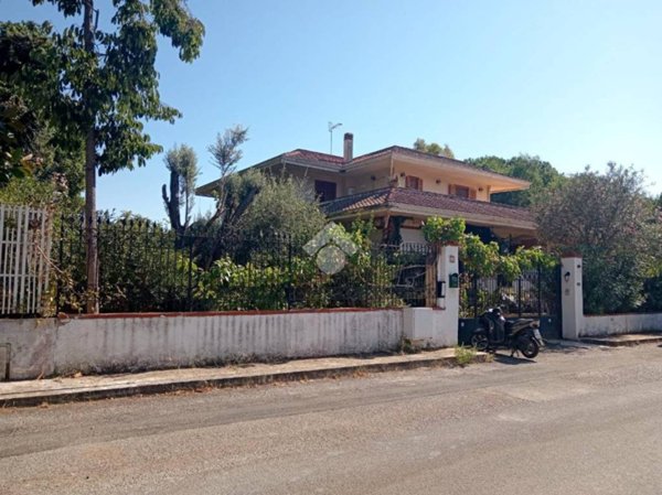 appartamento in affitto a Palermo in zona Mondello