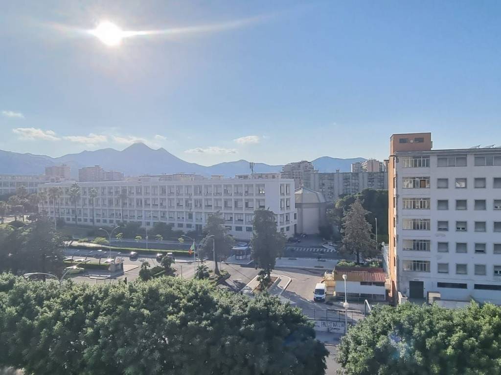 appartamento in affitto a Palermo in zona Montegrappa / Santa Rosalia