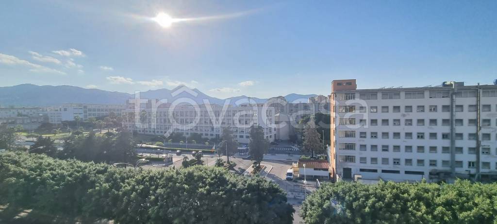 appartamento in affitto a Palermo in zona Montegrappa / Santa Rosalia