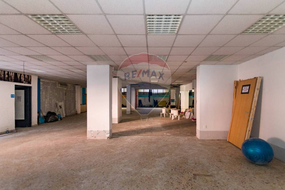locale commerciale in affitto a Palermo