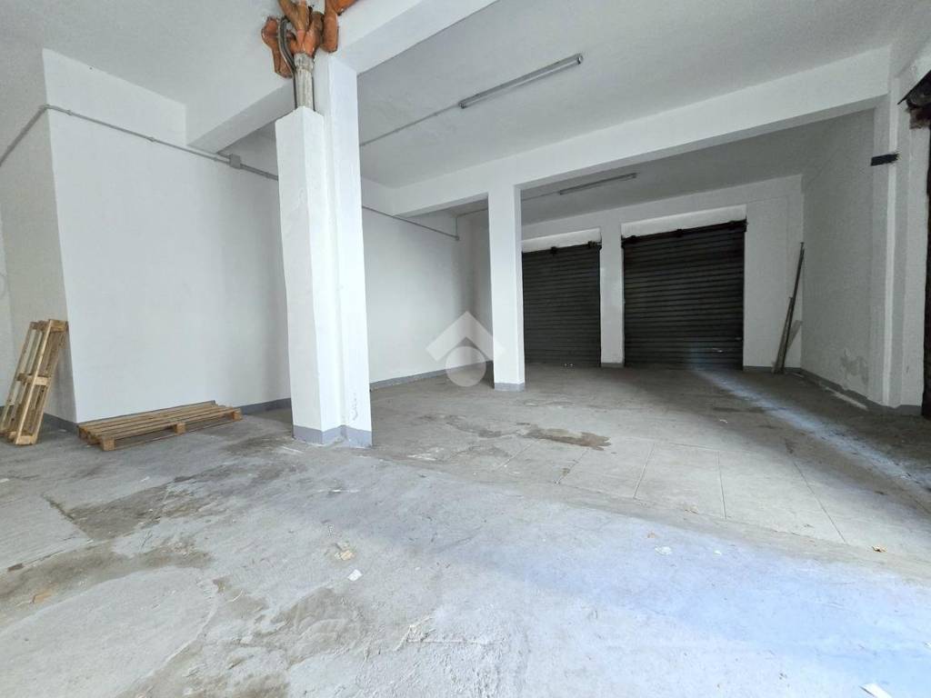 locale commerciale in affitto a Palermo in zona Noce