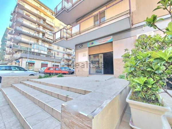 locale commerciale in affitto a Palermo in zona Oreto