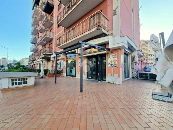 negozio in affitto a Palermo in zona Malaspina/Palagonia