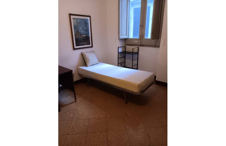 camera singola in affitto a Palermo in zona Libertà