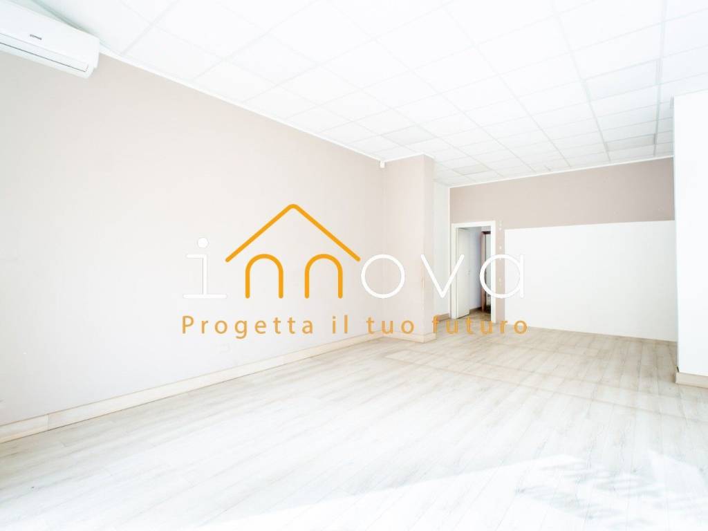 negozio in affitto a Palermo in zona Oreto