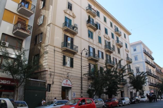 camera singola in affitto a Palermo in zona Politeama