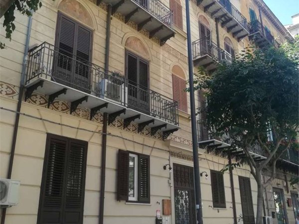 appartamento in affitto a Palermo in zona Libertà