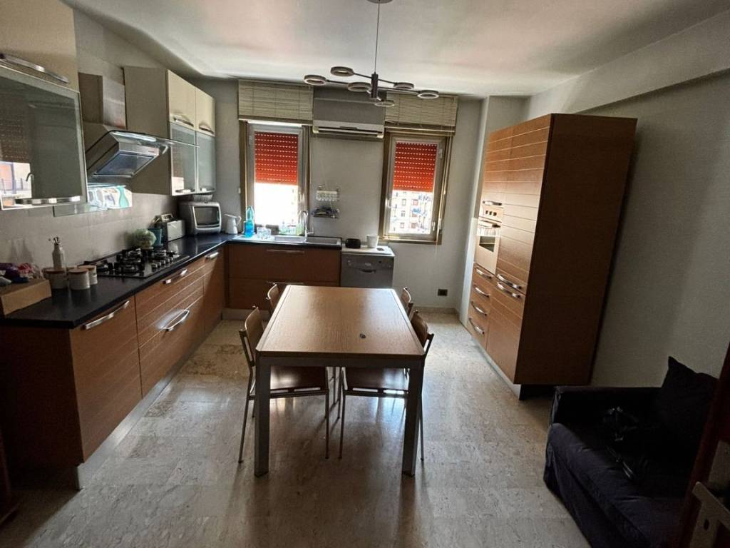 appartamento in affitto a Palermo in zona Montegrappa / Santa Rosalia