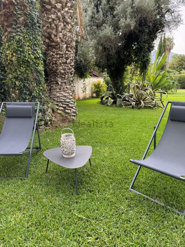 casa indipendente in affitto a Palermo in zona Mondello