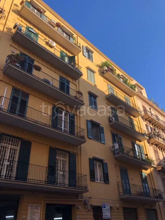 appartamento in affitto a Palermo in zona Politeama